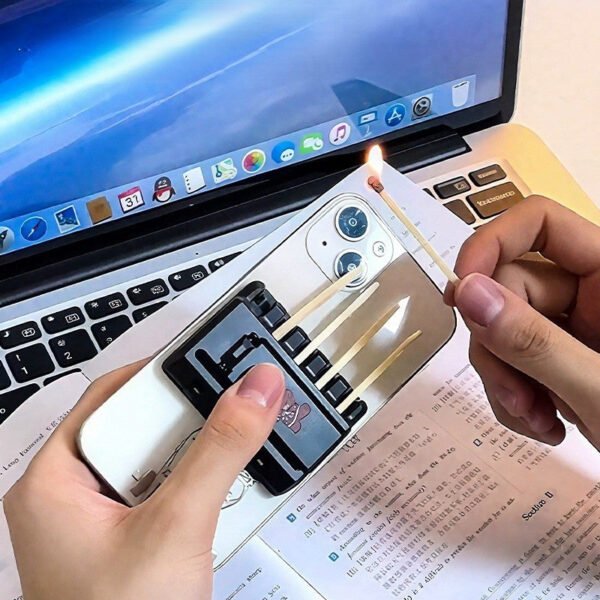 O1CN01HeV6pZ1jydhXmcak3_22128631 Matchstick Storage Phone Holder